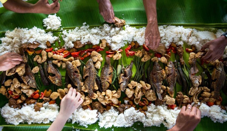 A Foodie’s Guide to Coron: Must-Try Local Dishes and Where to Find Them